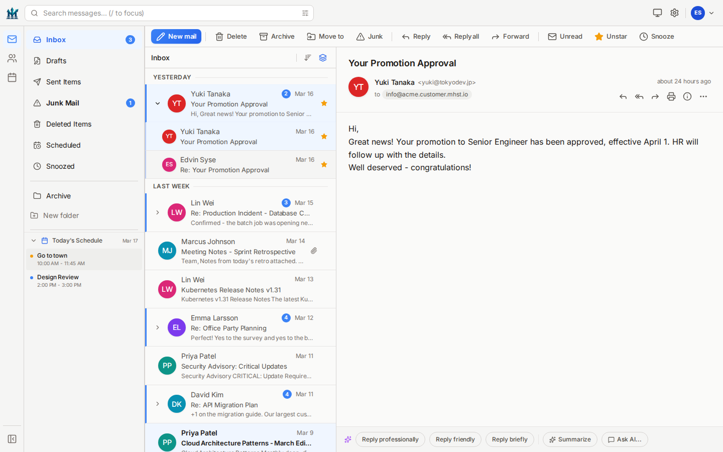 Massive Mail inbox - three pane layout